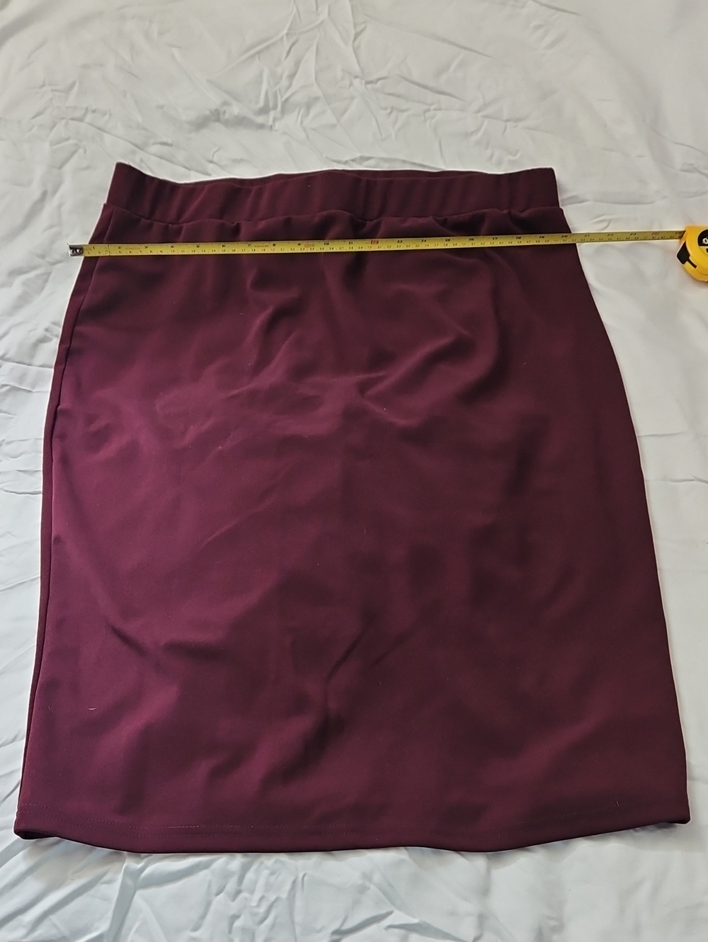 ✨️3 for $20 or 5 for $25✨️ Stretchy Plum Pencil Skirt